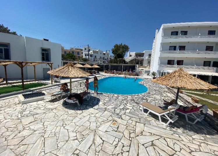 Aeolos Bay Tínos Buitenkant foto
