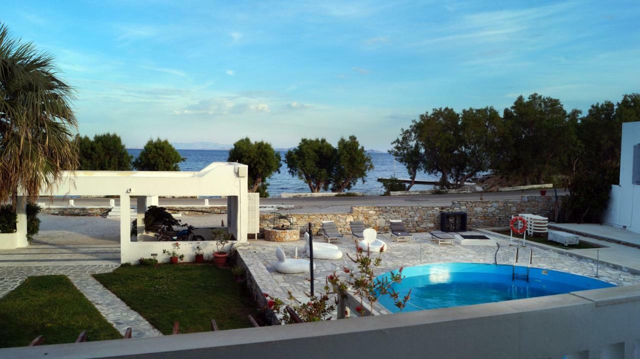 Aeolos Bay Tínos Buitenkant foto